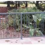 Railing With Straight Alternating Pickets